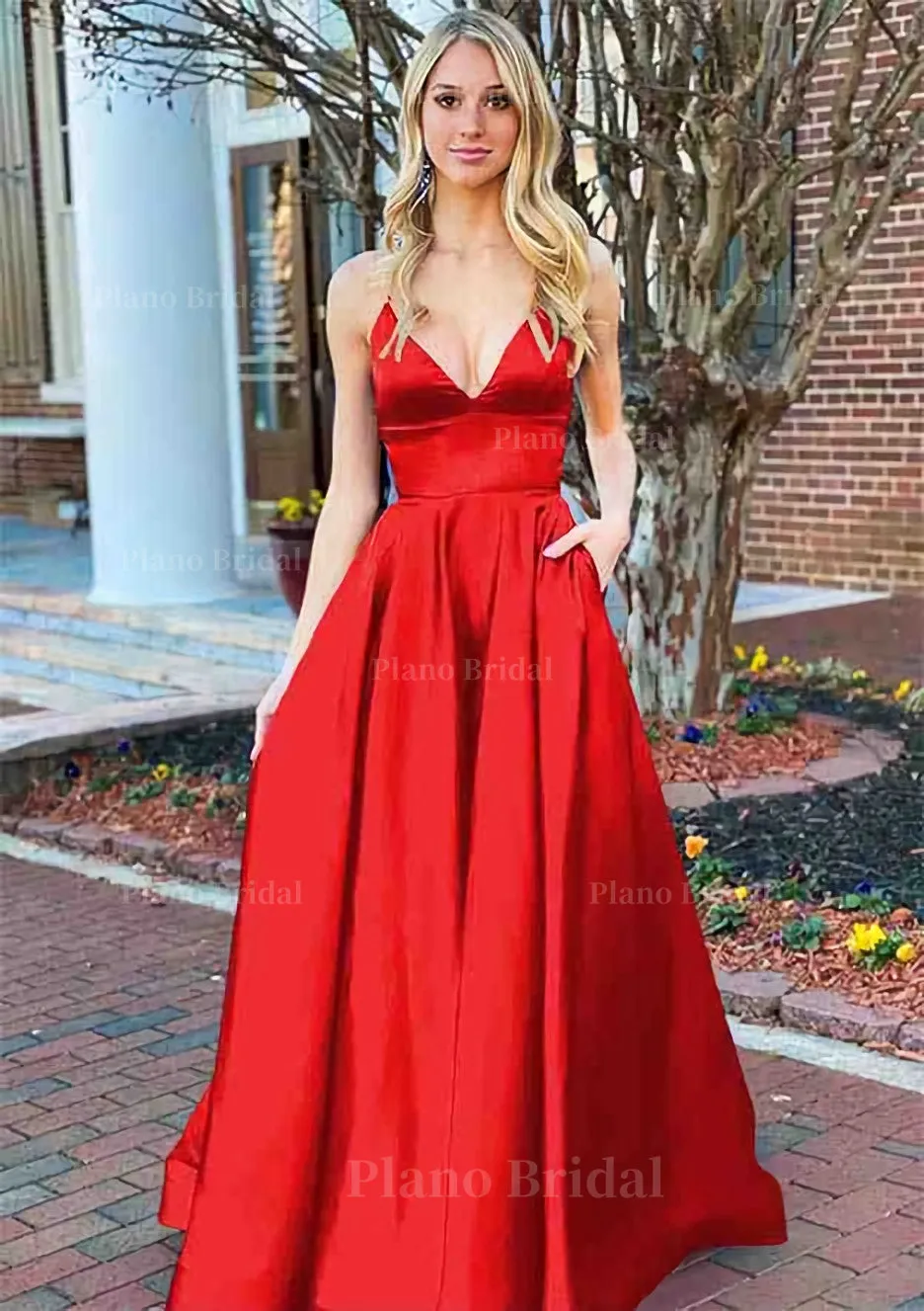 A-line V Neck Sleeveless Charmeuse Long/Floor-Length Prom Dress With Pockets