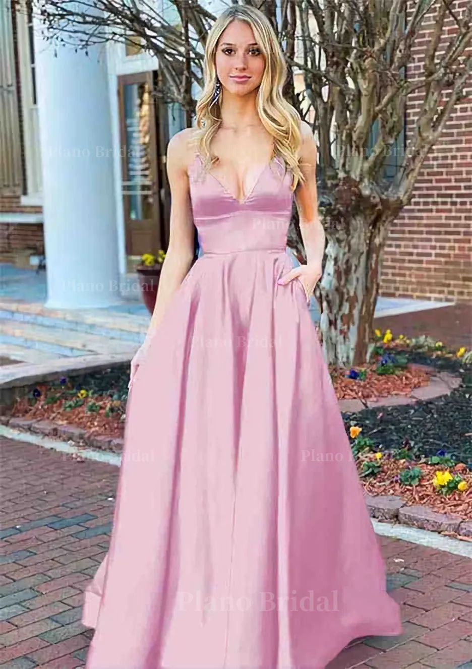 A-line V Neck Sleeveless Charmeuse Long/Floor-Length Prom Dress With Pockets