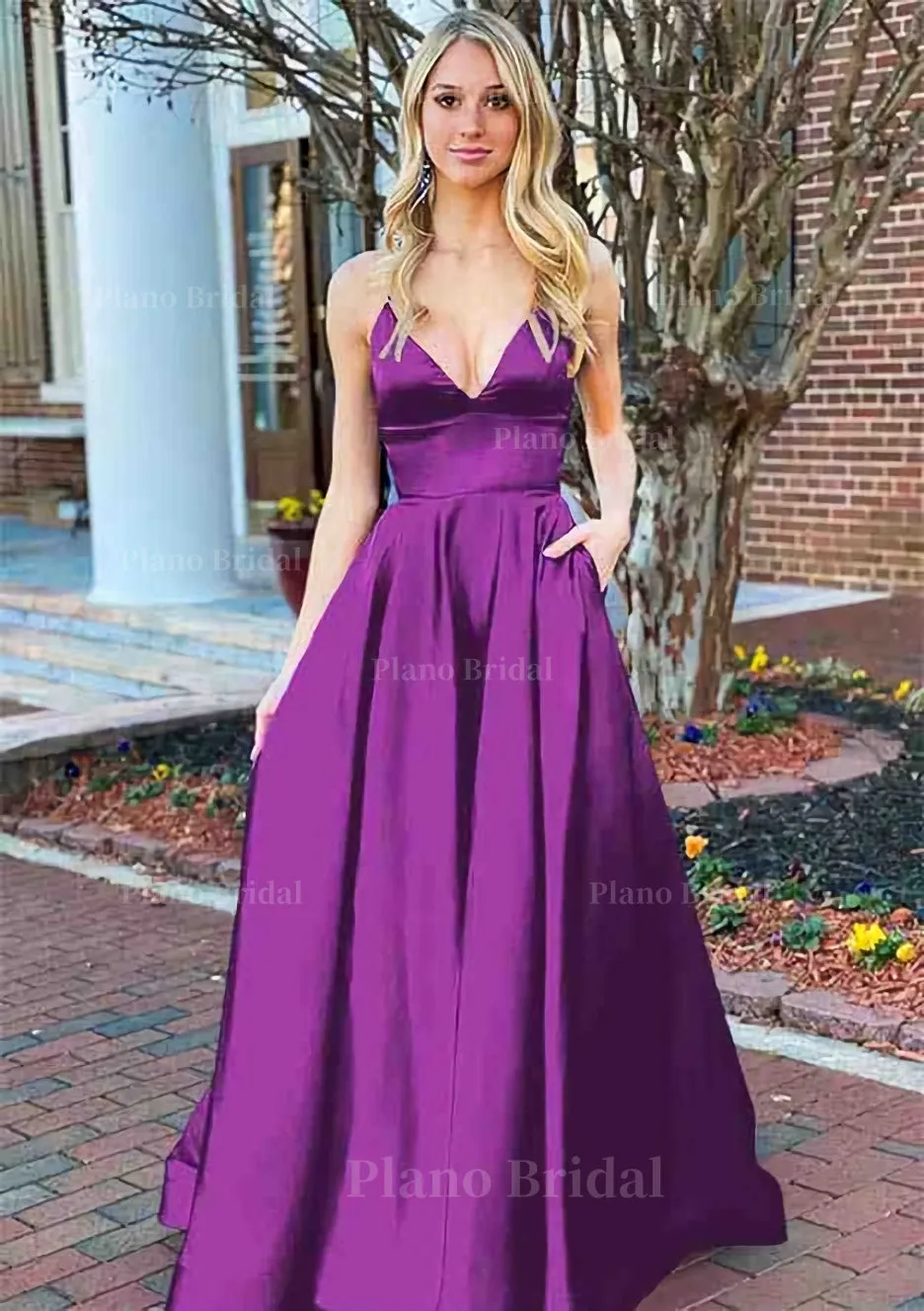 A-line V Neck Sleeveless Charmeuse Long/Floor-Length Prom Dress With Pockets