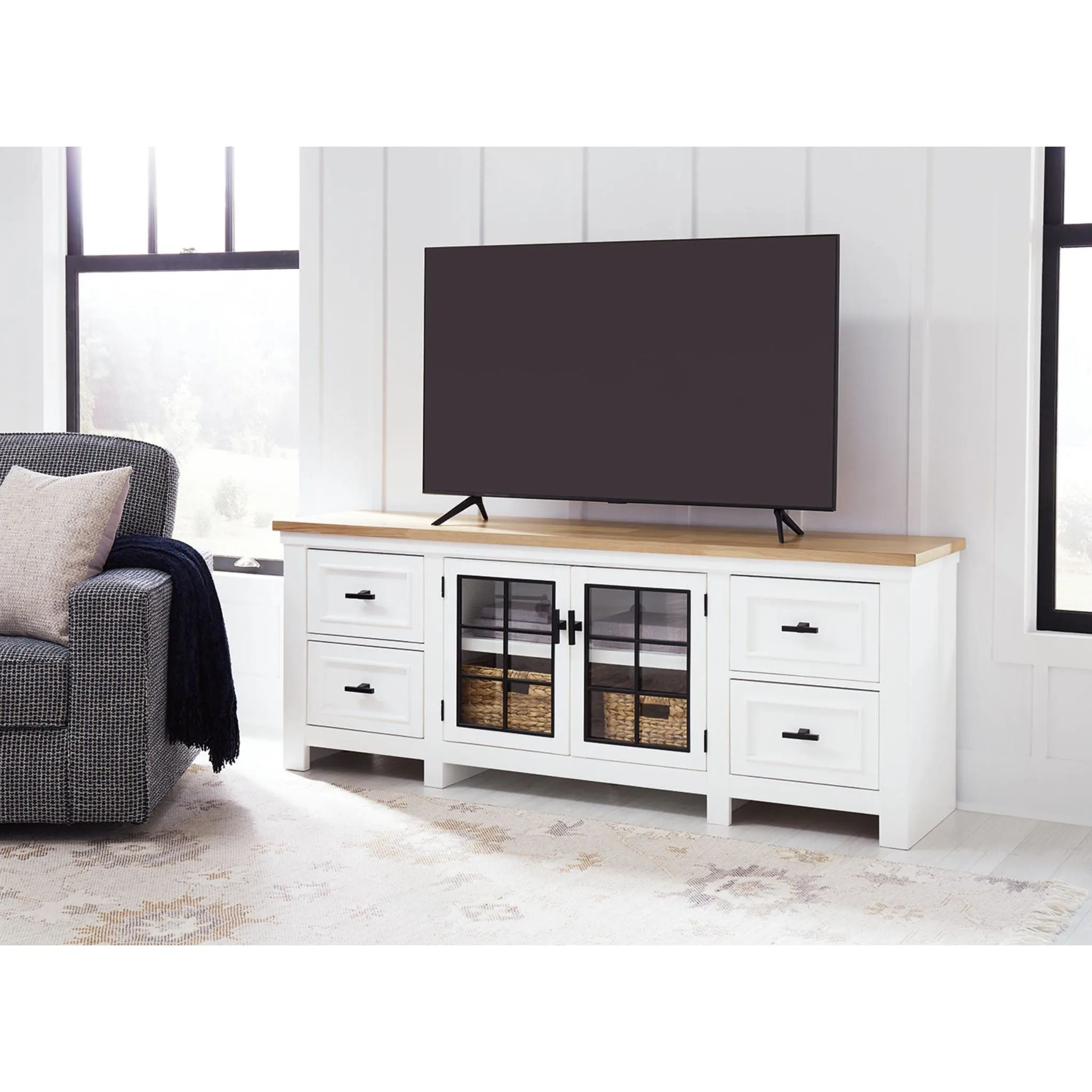 Ashbryn TV Stand