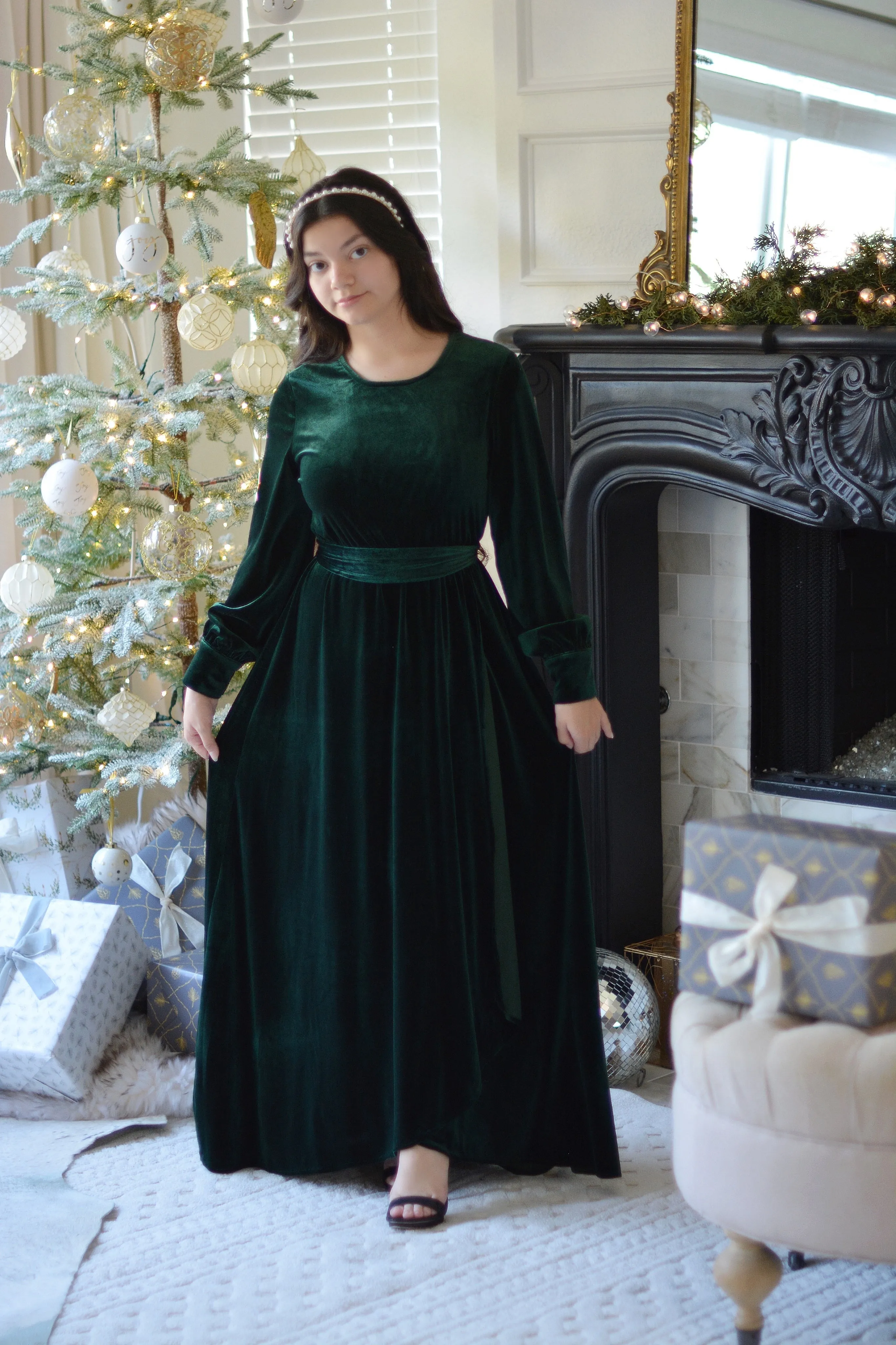 Cameo Emerald Green Velvet Maxi Dress