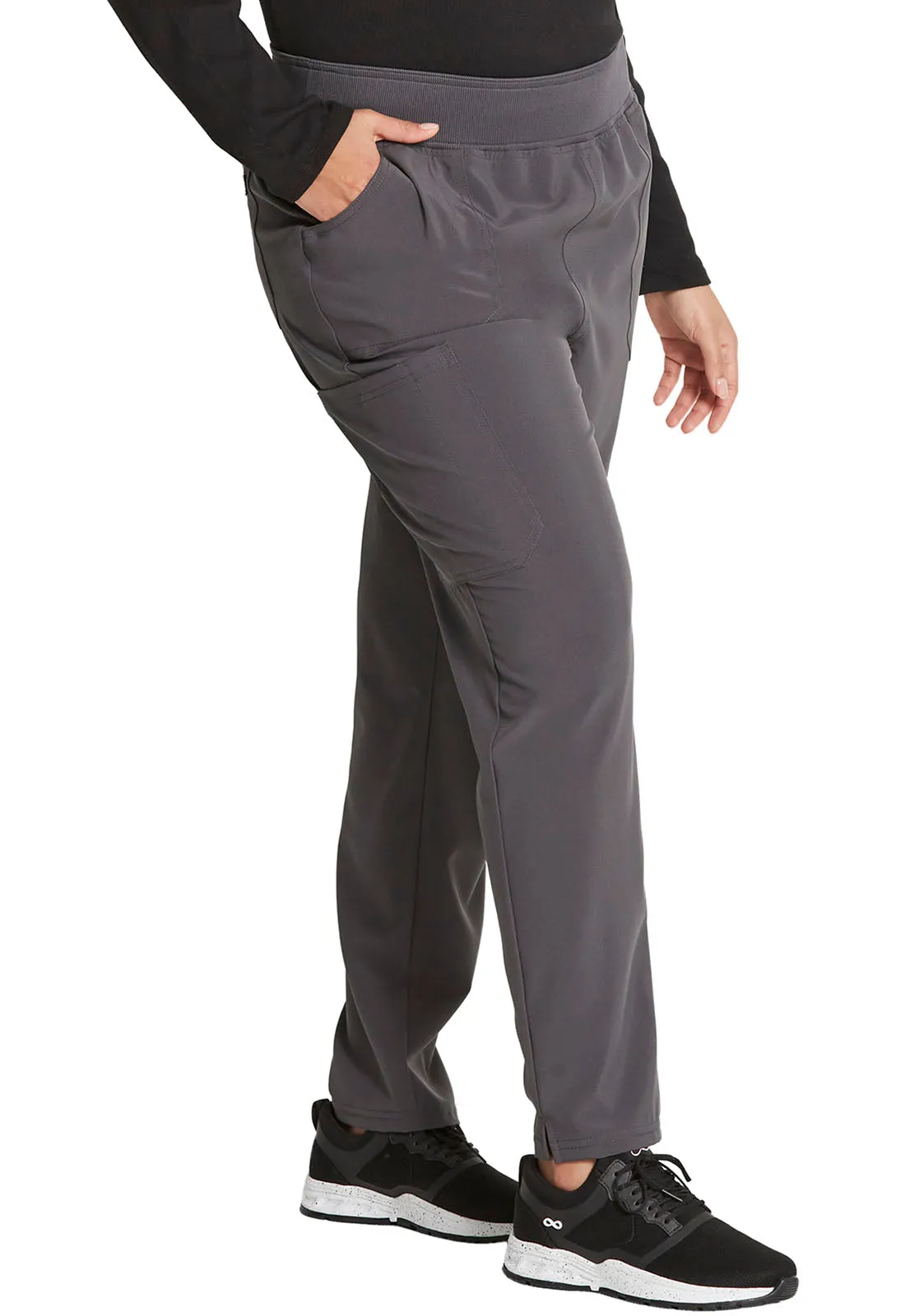 EDS Essentials - Mid Rise Tapered Leg Pull-on Pant