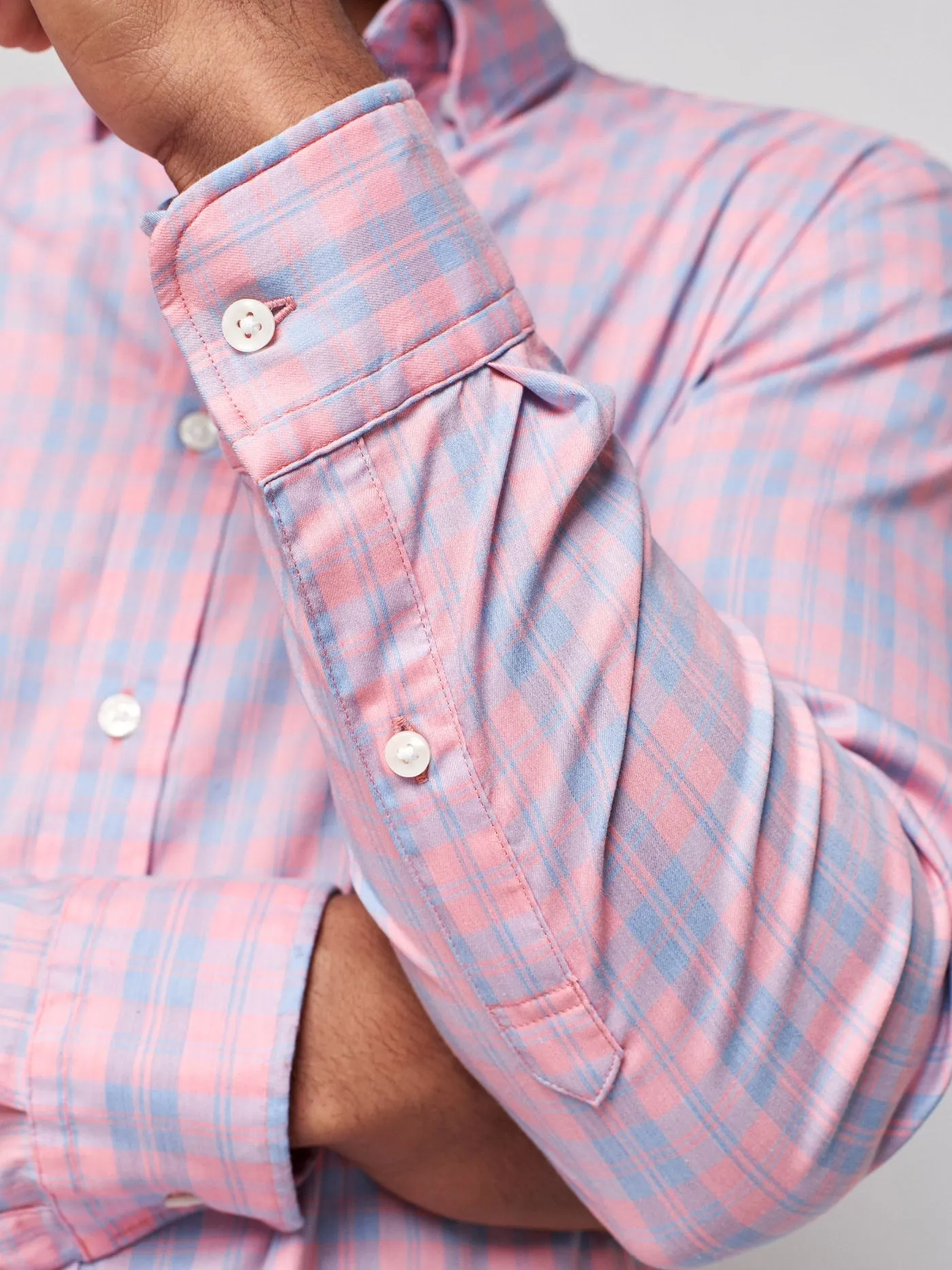 Faherty The Movement Shirt in Summer Rose Plaid