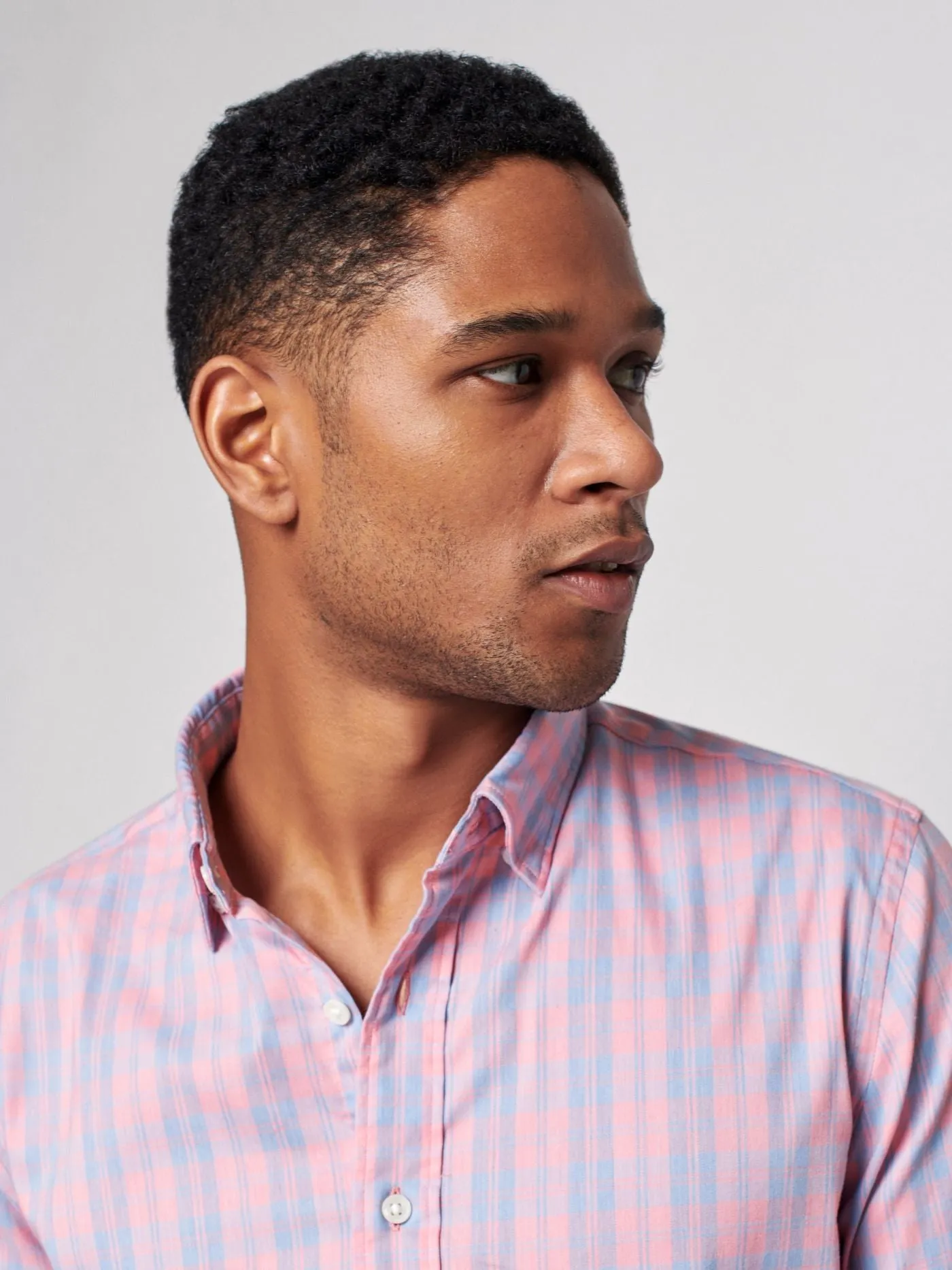 Faherty The Movement Shirt in Summer Rose Plaid