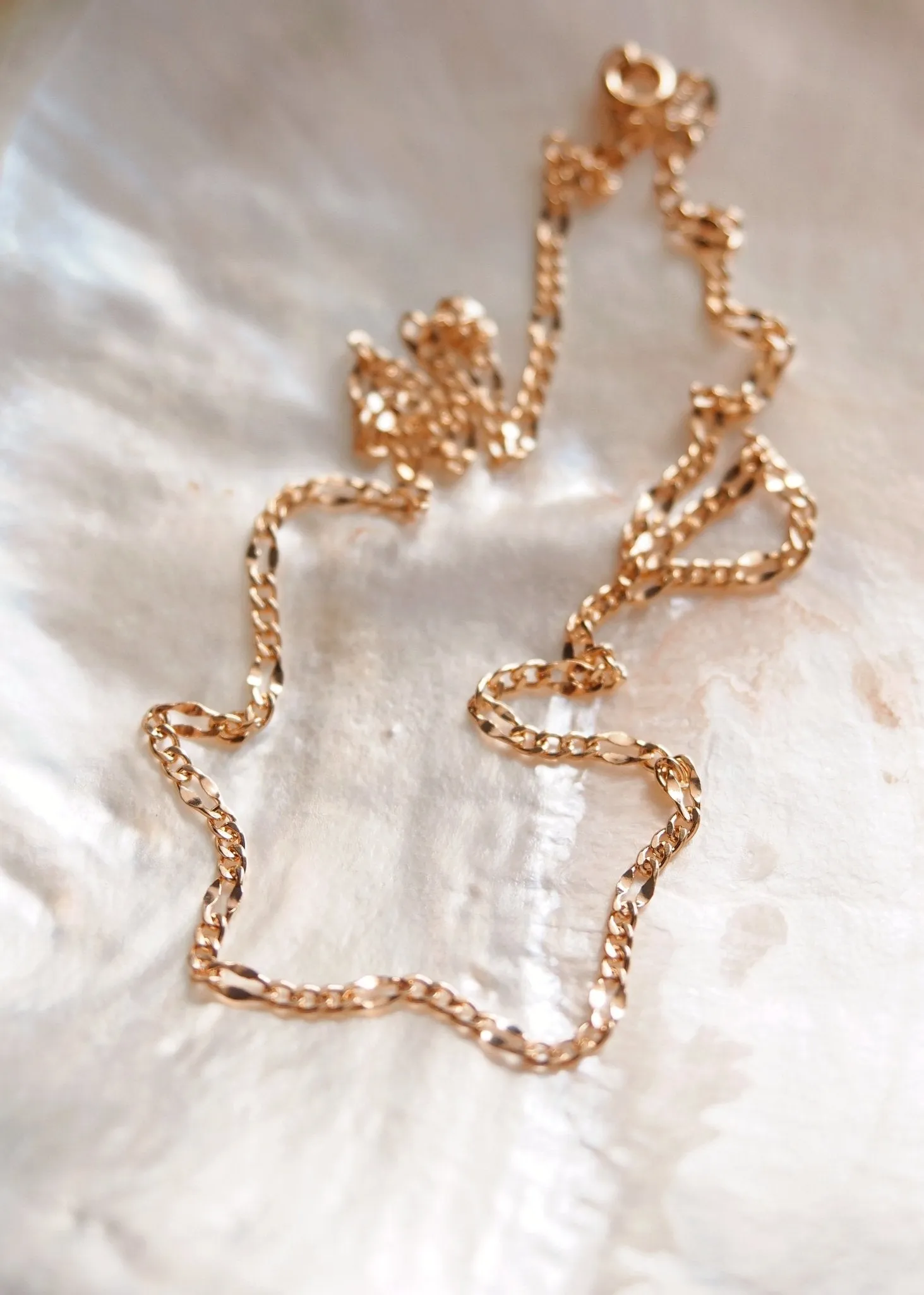 Gold Filled Dapped Figaro Chain Necklace - Kaile'a