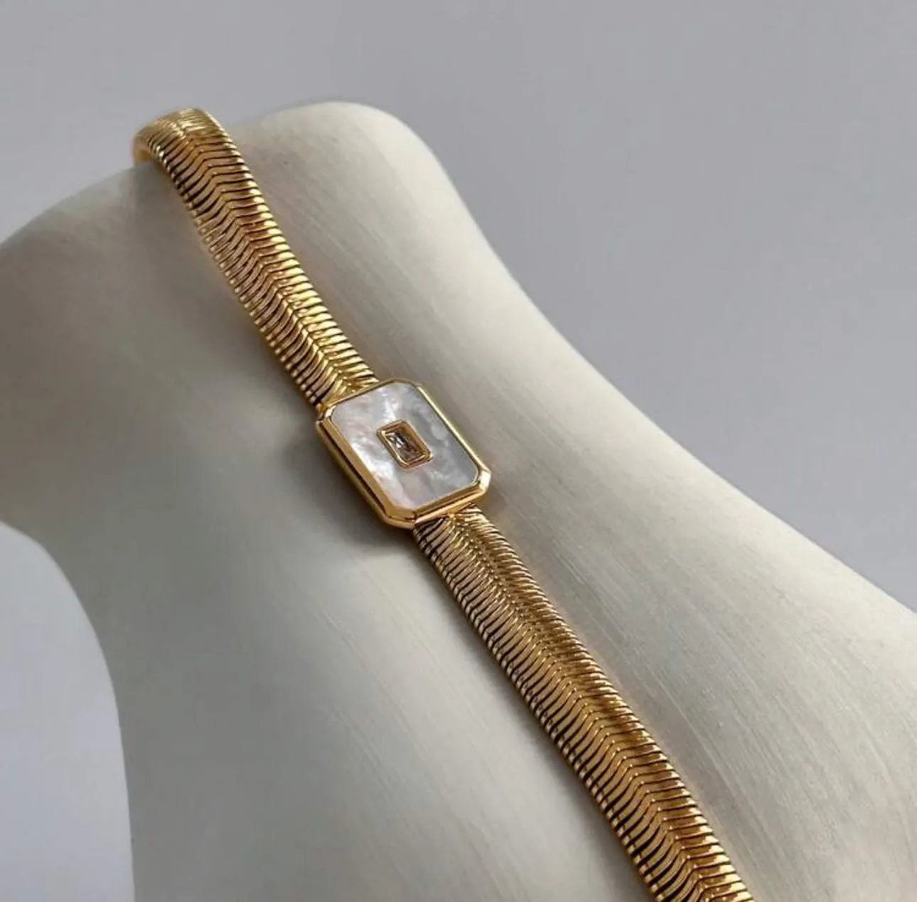 Gold Trending Bracelet