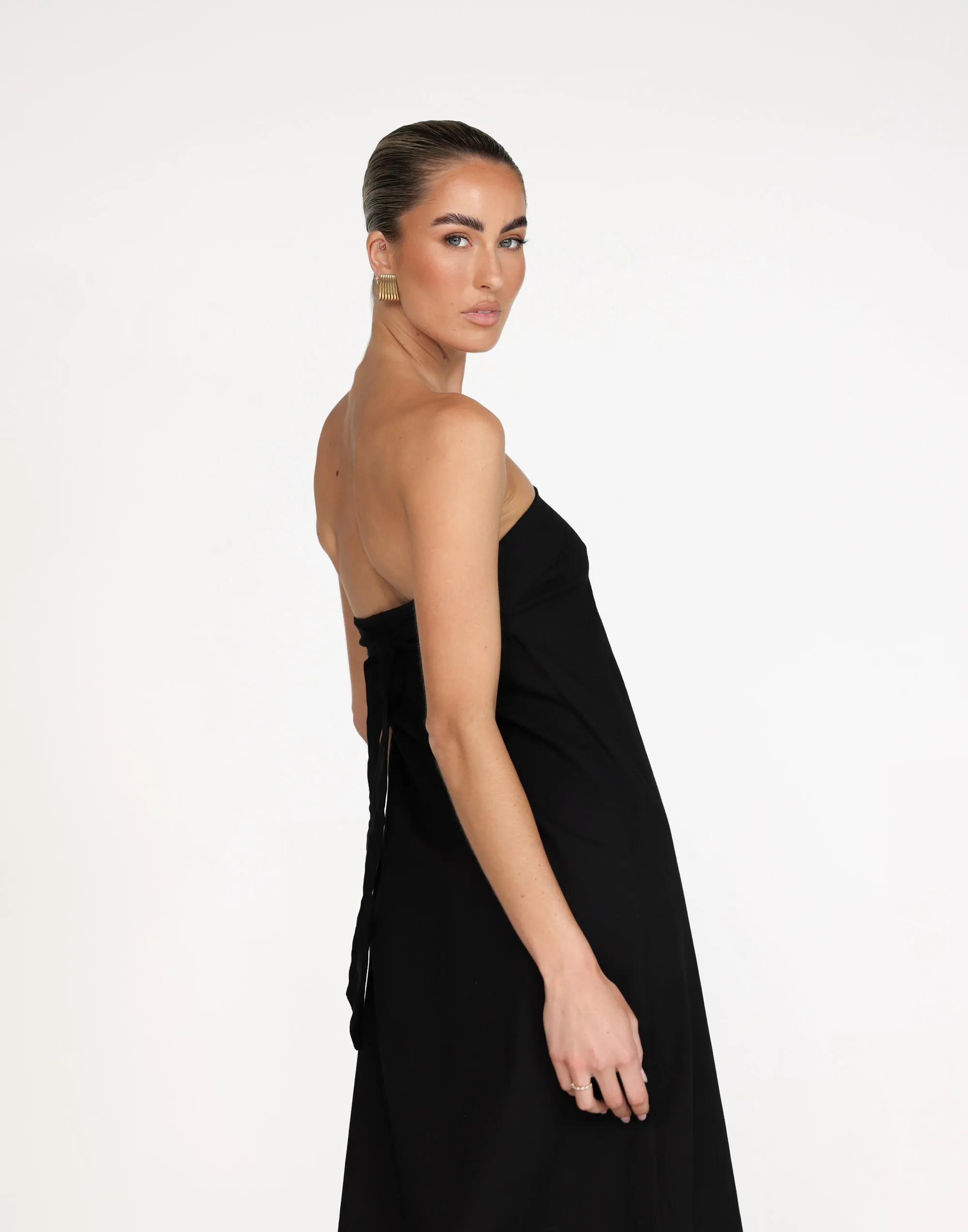 Hati Maxi Dress (Black)