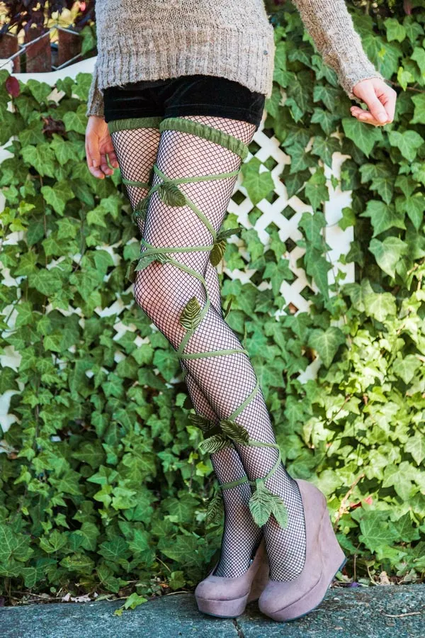 Ivy Shimmer Garter Leg Wrap