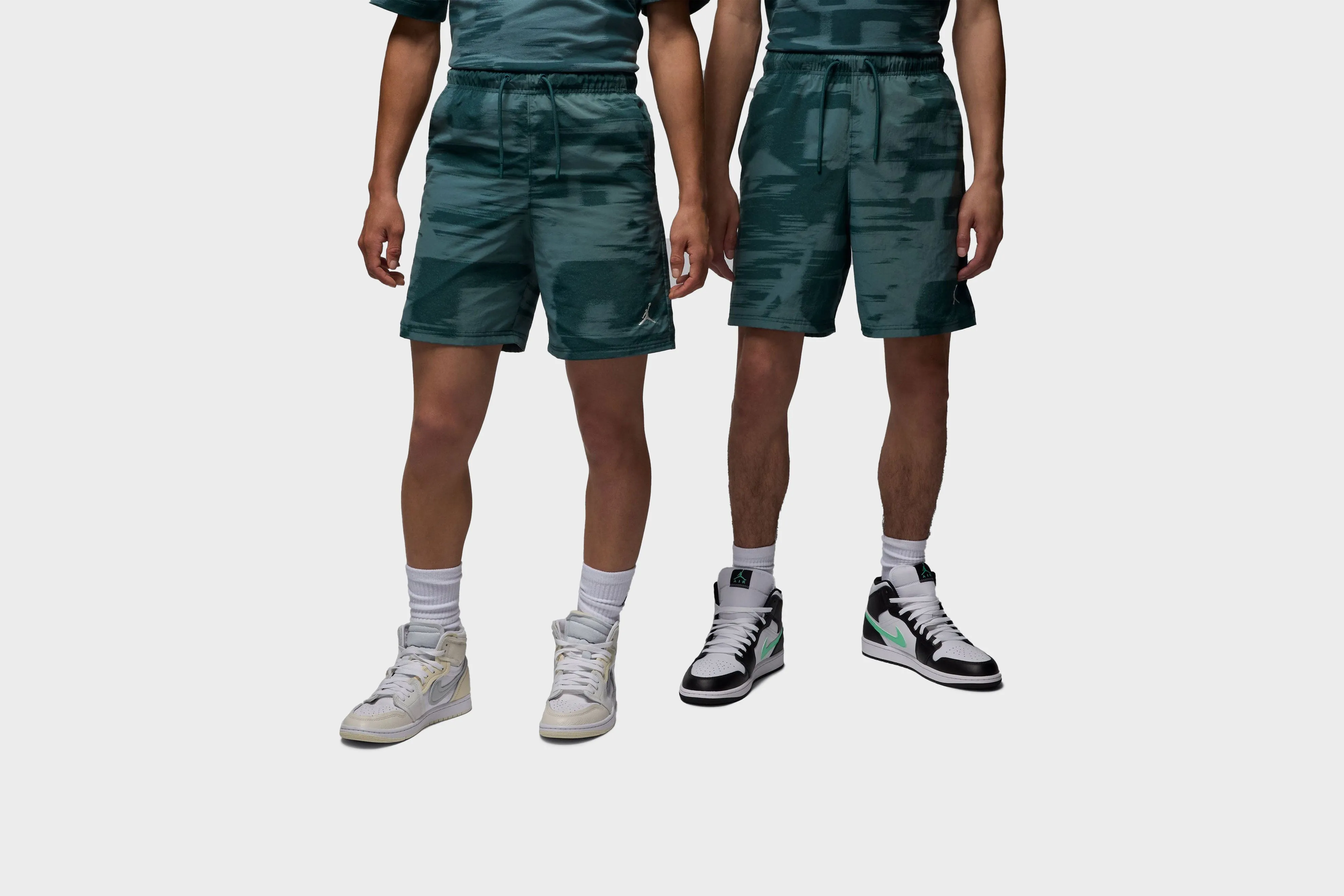 Jordan Essentials Shorts (Oxidized Green)