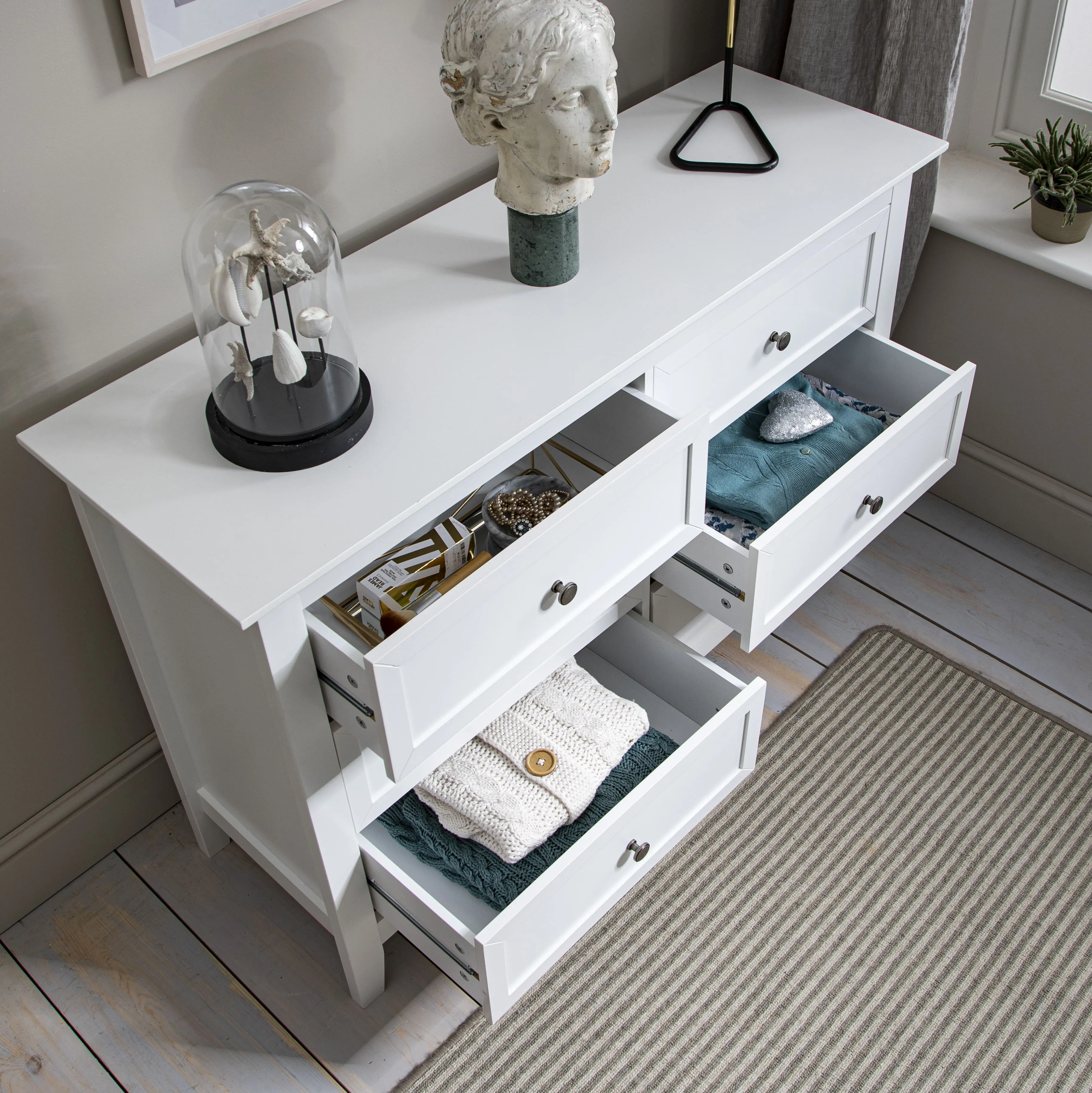 Karlstad Chest of Drawers 6 Drawer in Classic White