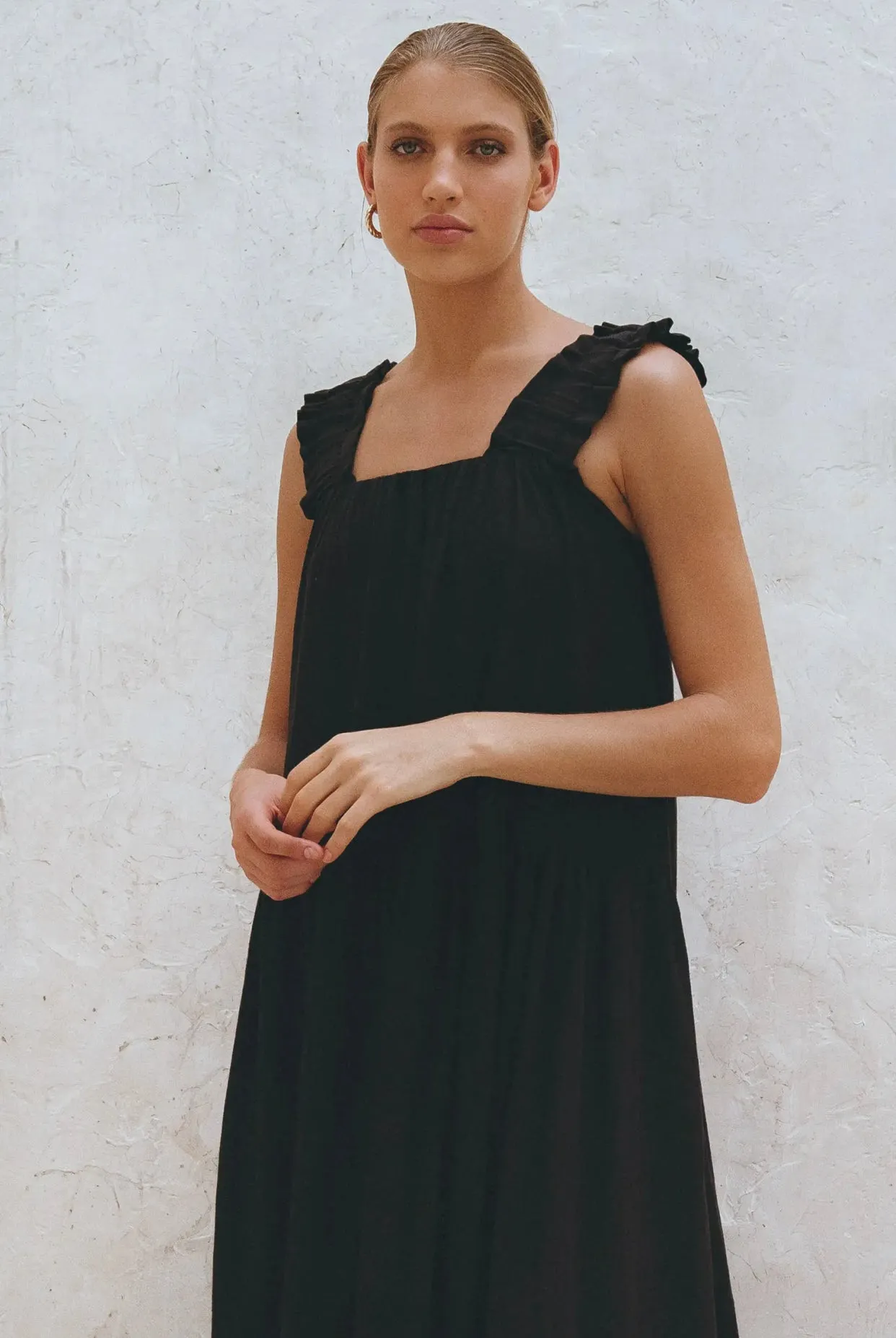 La Palma Black Linen Maxi Dress