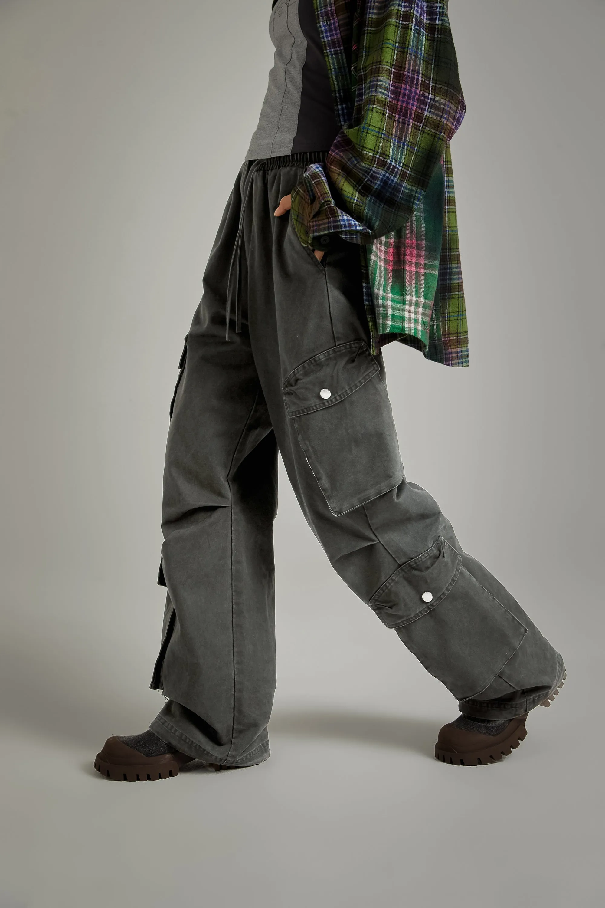 Multi-Pocket Cargo Pants