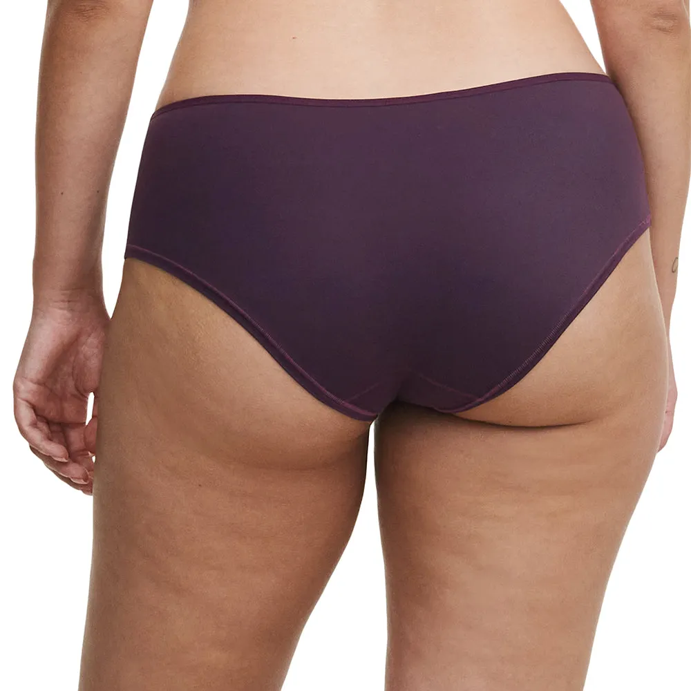 Norah Chic Aubergine Covering Shorty