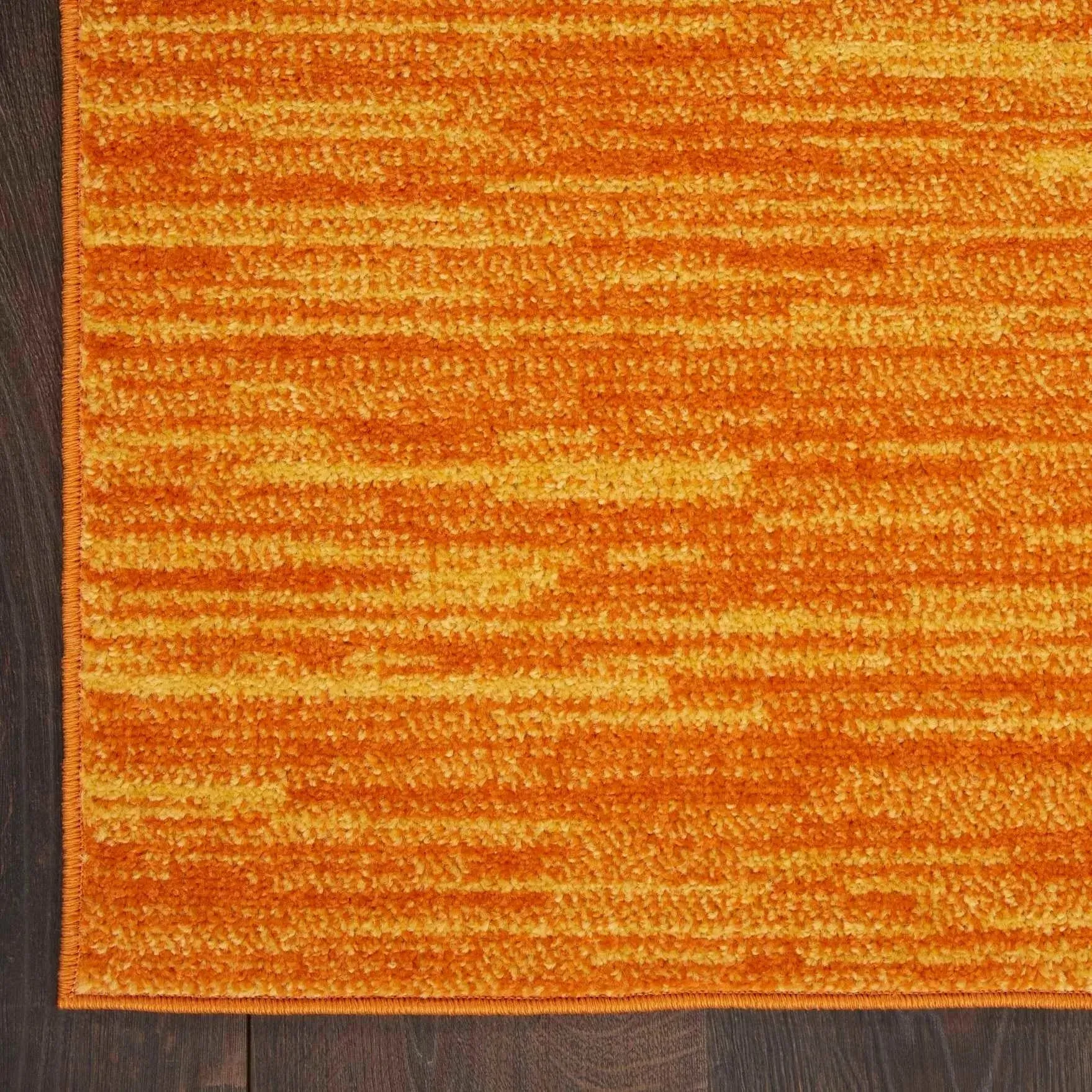 Nourison Essentials NRE01 Sunburst Rug