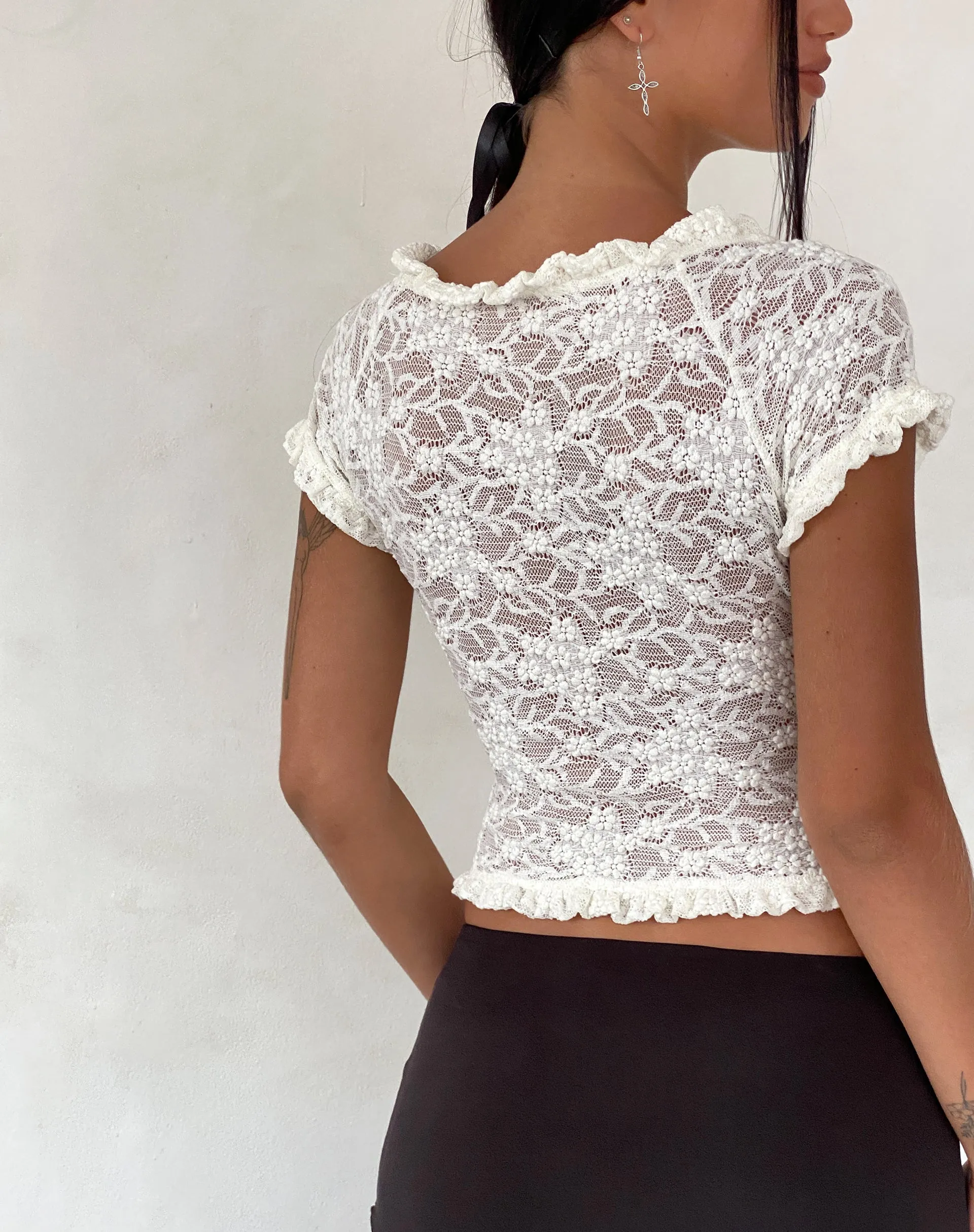 Rufte Top in Lace Ivory